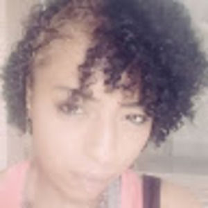 Meet your Posher, Tiesha